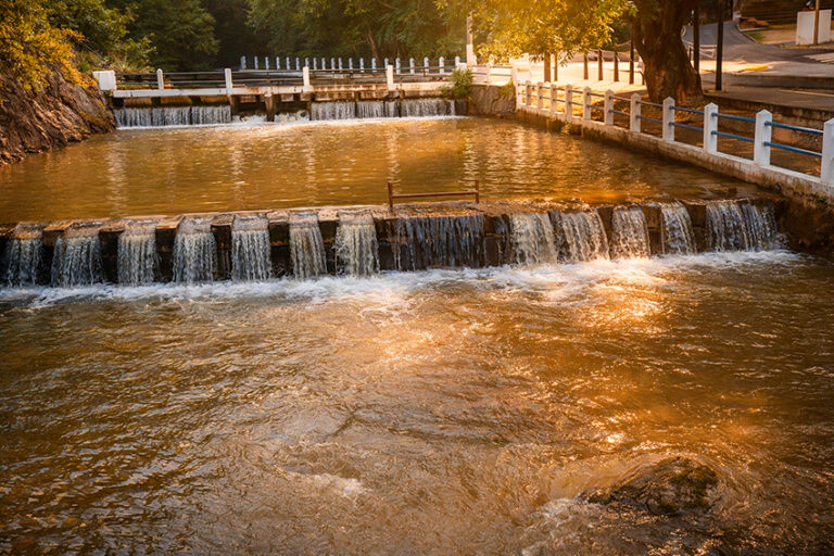 piscina-casa-do-peregrino